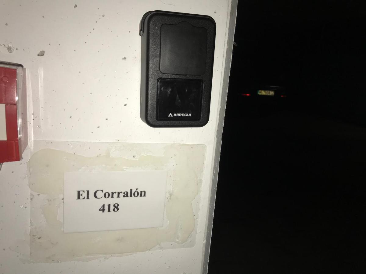 El Corralon Guest House Frigiliana Bagian luar foto
